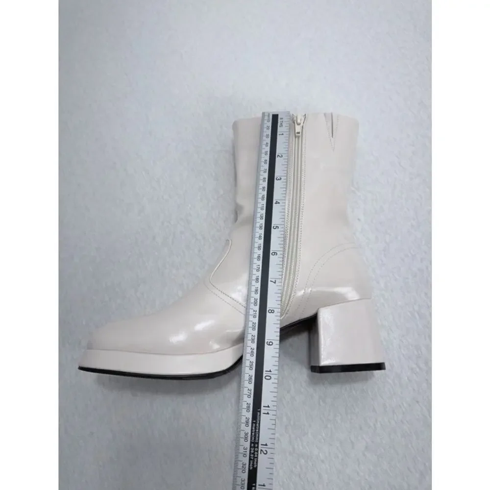 USIMAD off-white patent leather Cass boots by MistaSize EU/39 US/8